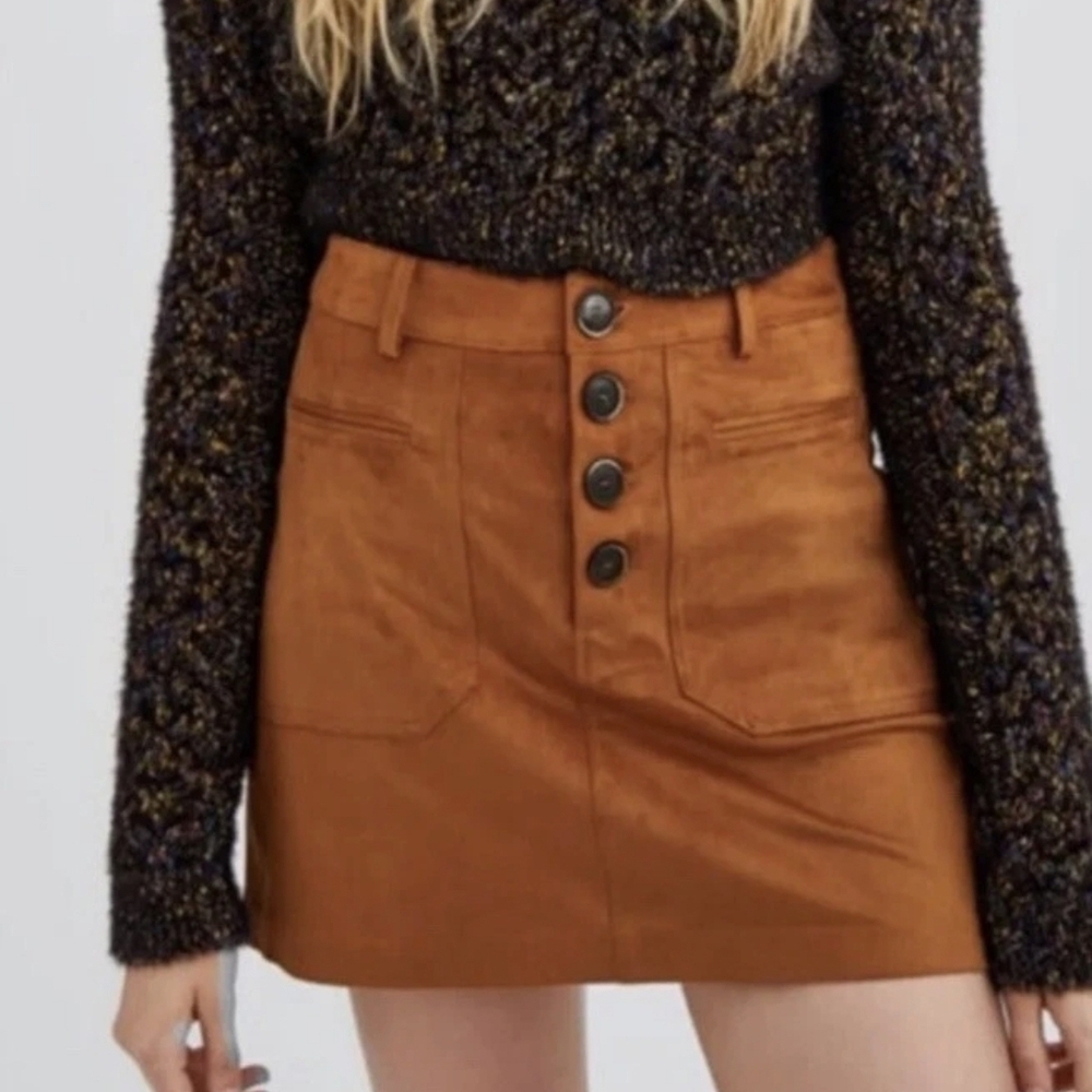 Zara TRF Collection faux suede mini skirt Size M